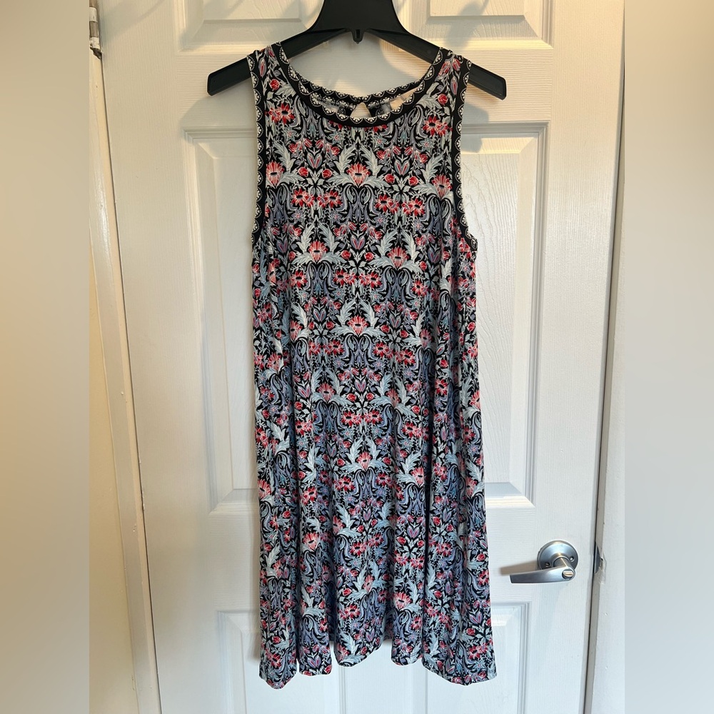 LOFT Short Sleeve Swing Floral Dress